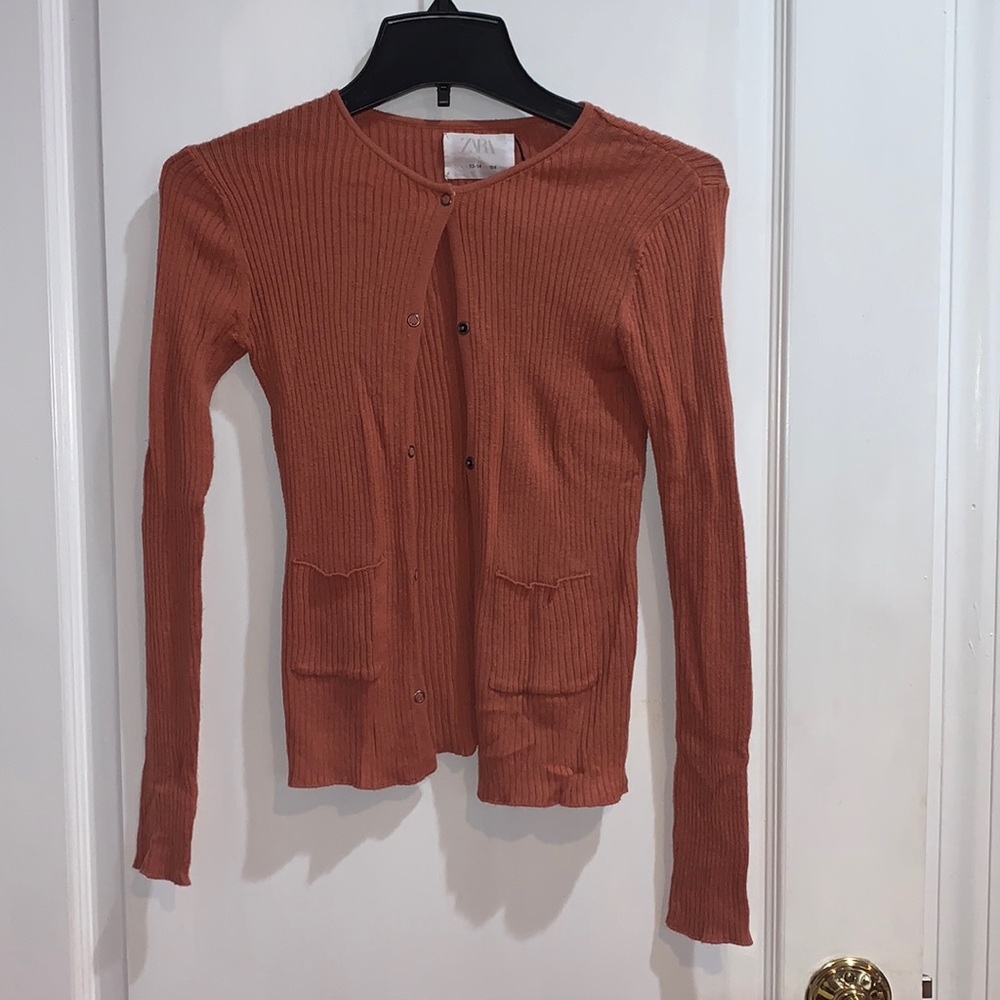 Deep coral ribbed cardigan